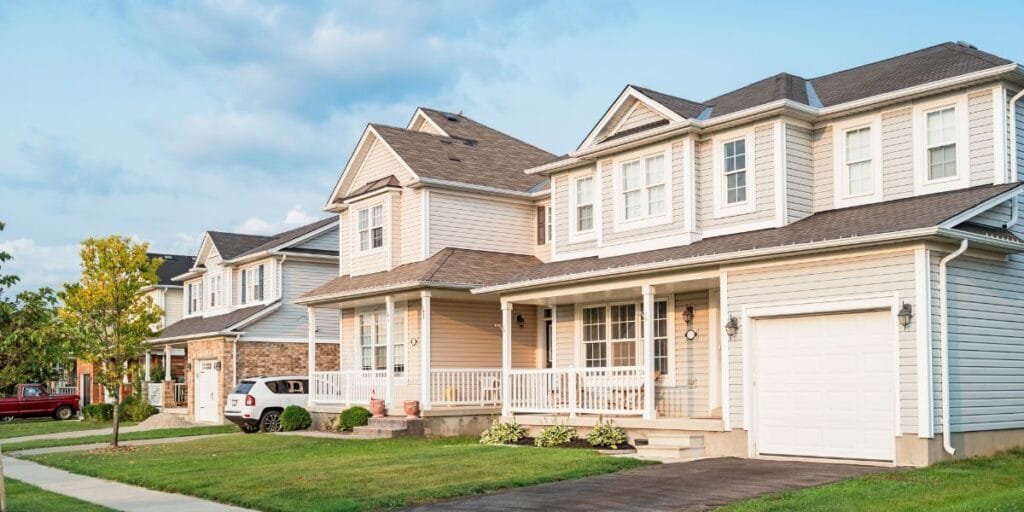 Houses in Maple, Ontario The Napolitano Team