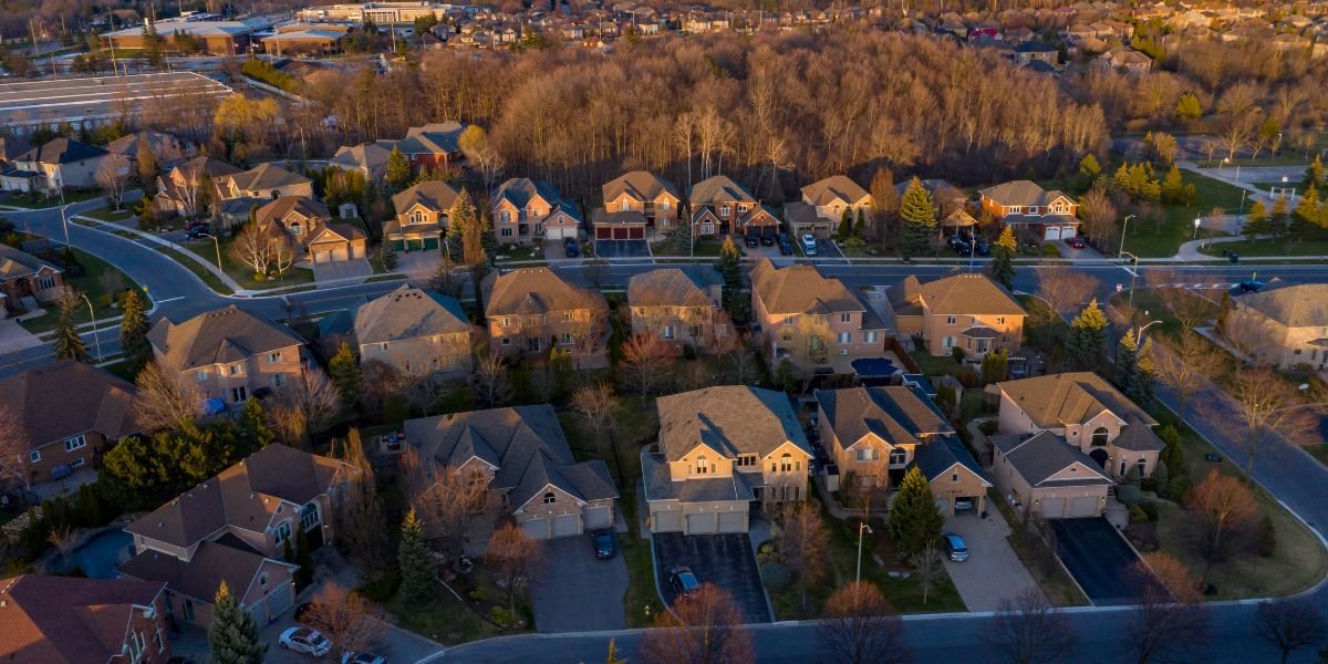 Vellore Village Vaughan Ontario neighbourhood homes